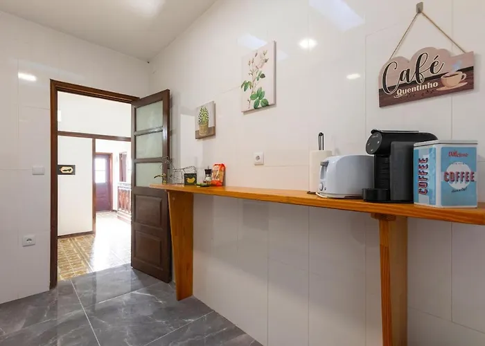 House * 라브루즈