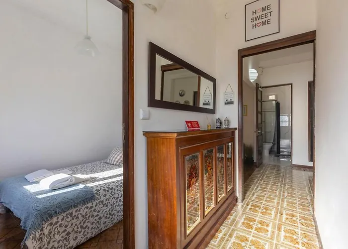 House Лабруже