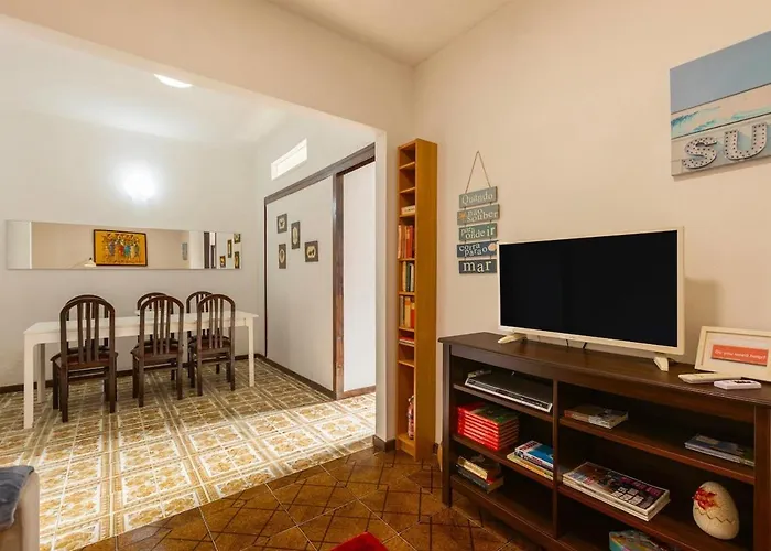 House Апартаменты *