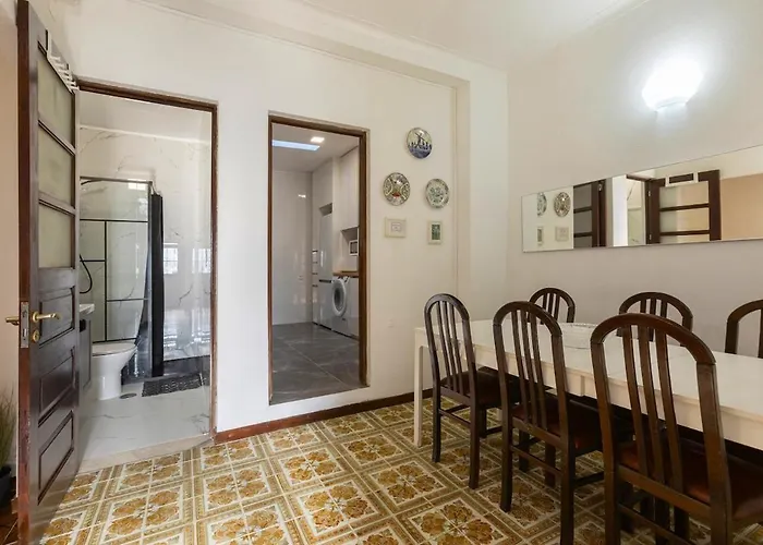 House Лабруже