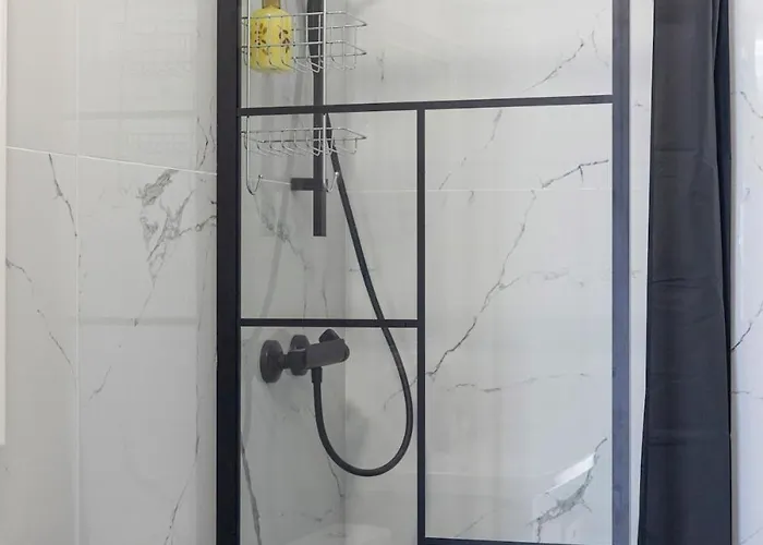 아파트 House 라브루즈